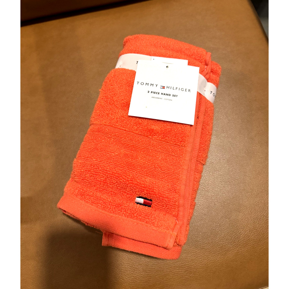 NWT Tommy Hilfiger 2 Piece Hand Towels Absorbent Cotton Orange Twist 16in X 30in